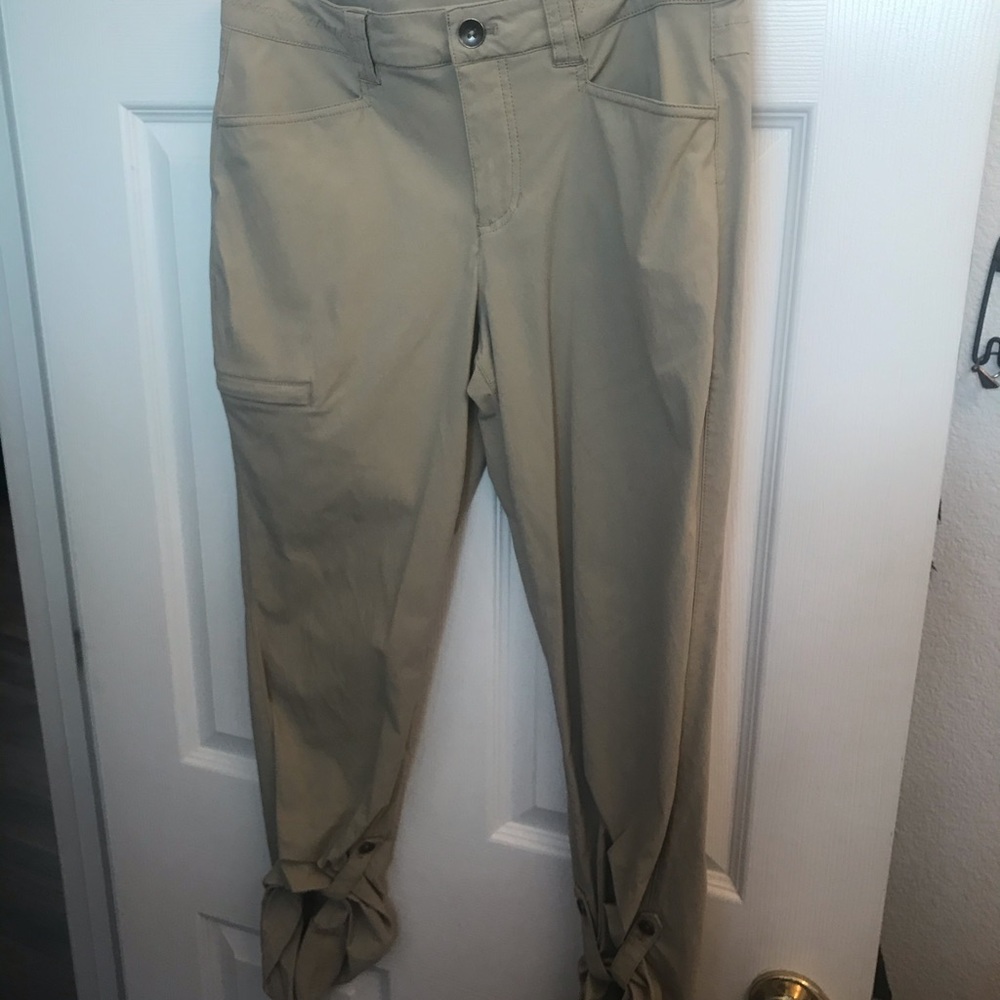 Eddie Bauer Tan Cropped Bottoms